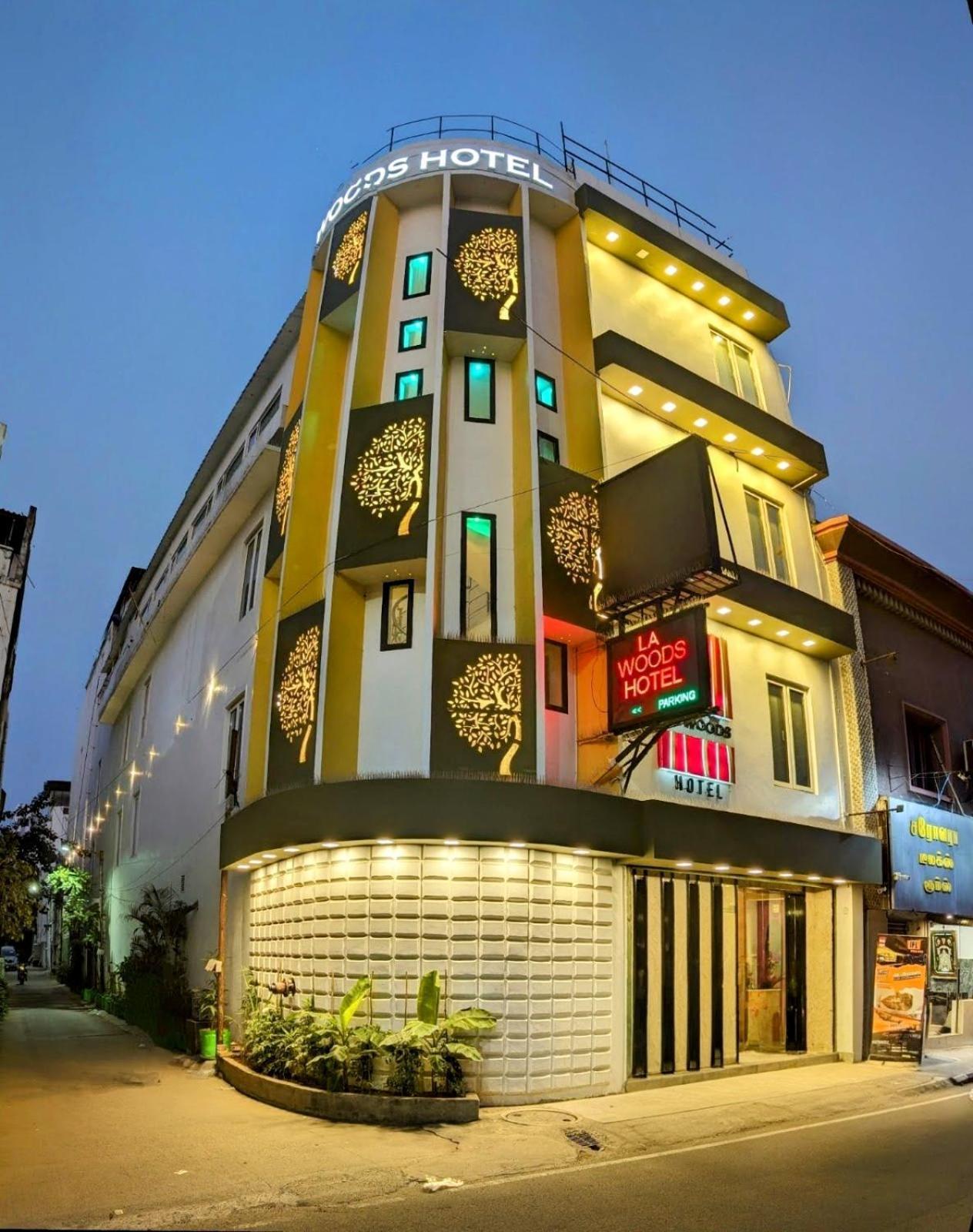 La Woods Hotel Ченнаї Екстер'єр фото